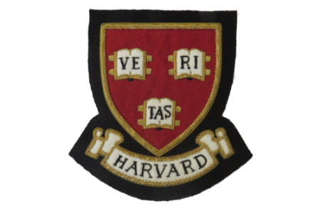 พร้อมปักโลโก้ Harvard